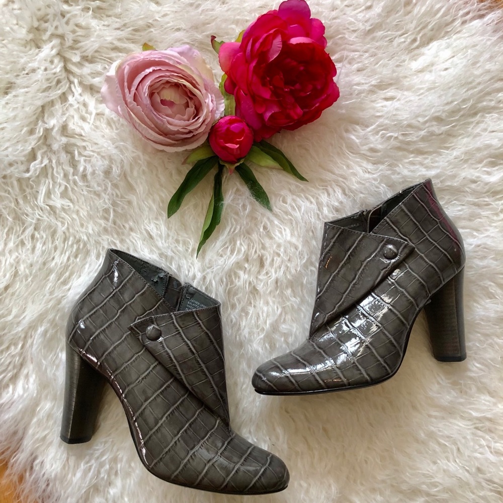 Gray Patent Look Ankle Boots 6